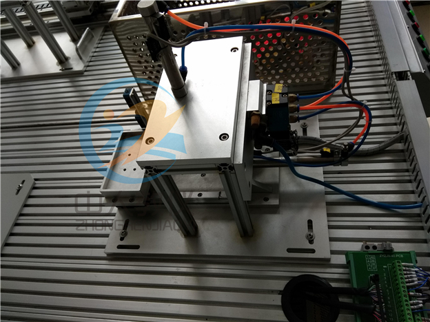 ���I(y��)�C(j��)�����c����ҕ�Xϵ�y(t��ng)��(y��ng)�Ì�Ӗ(x��n)ϵ�y(t��ng),�C(j��)��ҕ�X��Ӗ(x��n)�b�����b���Ԫ