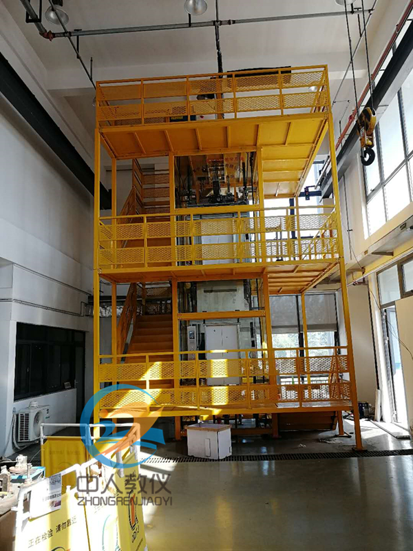 ��ݰ��b���S���c���B(y��ng)��(sh��)Ӗ(x��n)�����b��