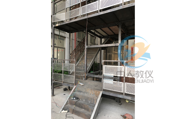 ��ݰ��b���S���c���B(y��ng)��(sh��)Ӗ(x��n)�����b��4